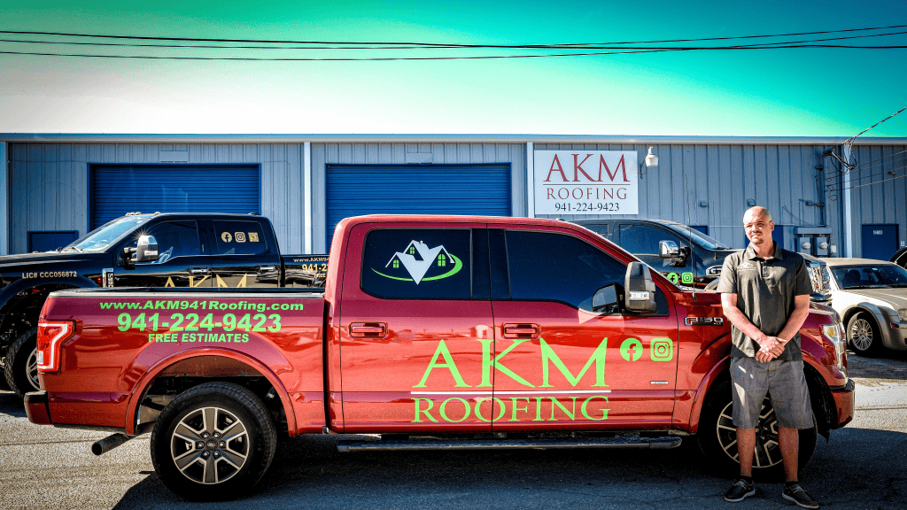 AKM Roofing Team
